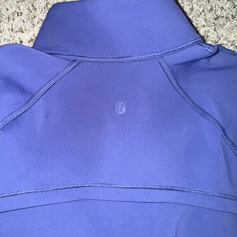 Lululemon Front & Centre Jacket in Stony Grape Size 8 - Picture 6 of 8